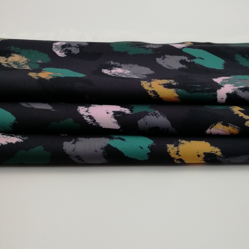 79-Polyester 21-Spandex Printed Double Sided Fabric1.jpg