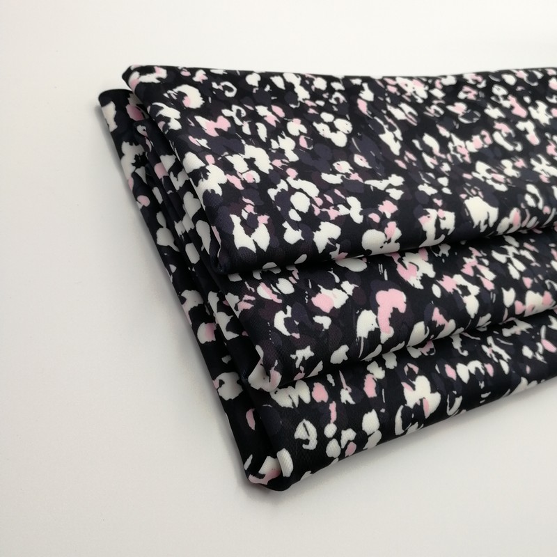 79-Polyester 21-Spandex Printed Double Sided Fabric2.jpg